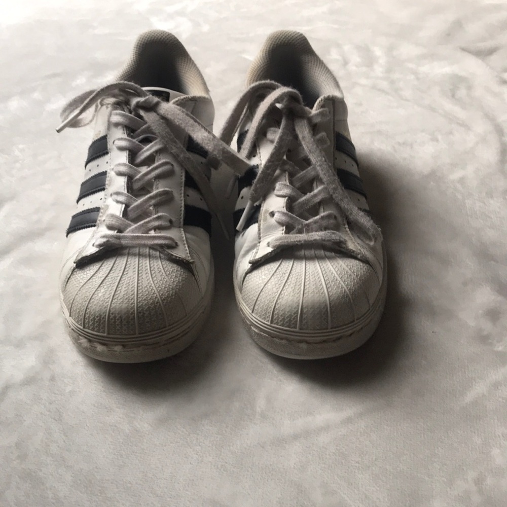 ADIDAS SUPERSTARS